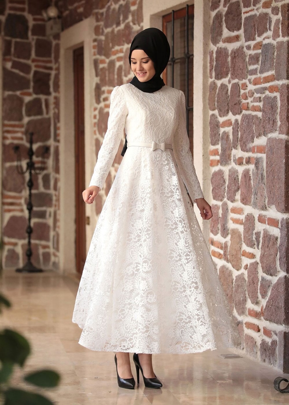 Tesettür giyim KREM GÜPÜRLÜ KEMER DETAYLI ABİYE ELBİSE 1613