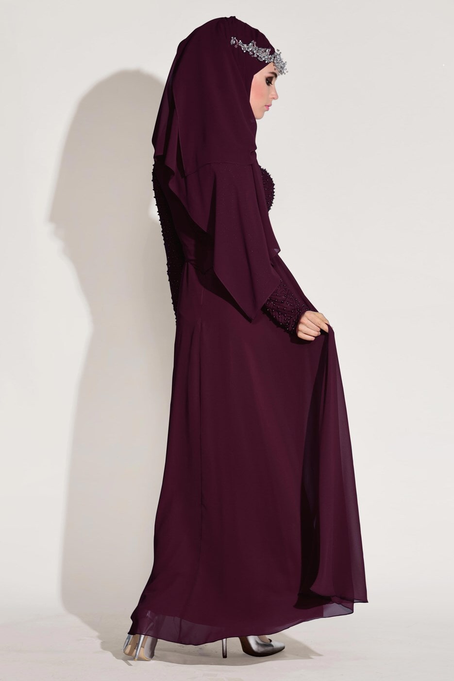 Tesettür giyim BORDO PUL VE İNCİ İŞLEMELİ ABİYE ELBİSE 1808 