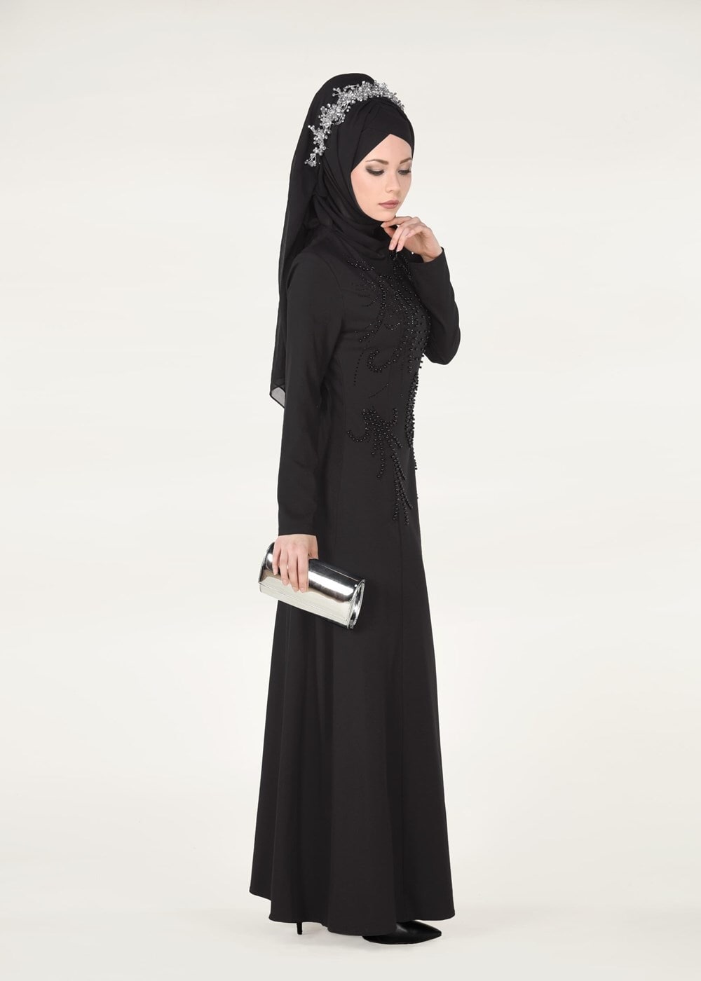 Tesettür giyim SİYAH İNCİ DETAYLI ABİYE ELBİSE 3308 