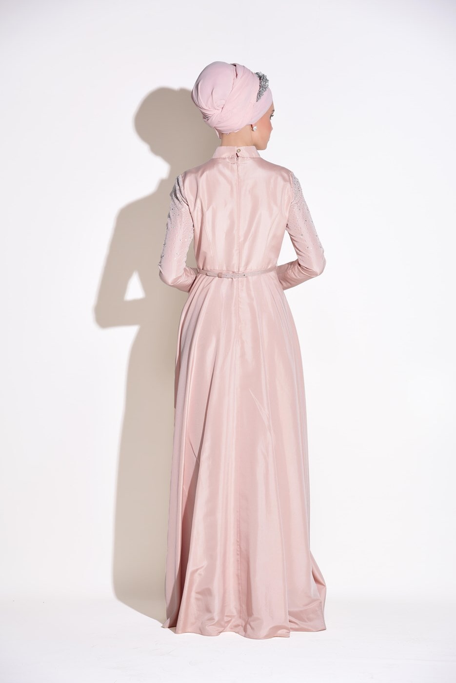 Tesettür giyim PUDRA HAKİM YAKA KEMERLİ ABİYE ELBİSE 5302