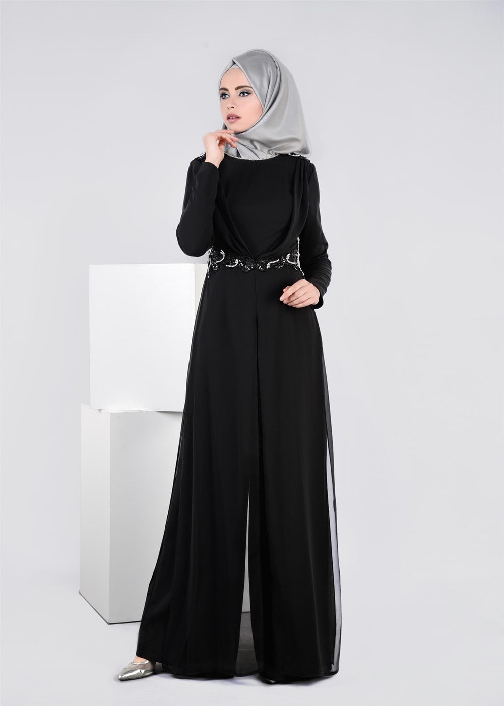 Tesettür giyim SİYAH İŞLEME DETAYLI ABİYE TULUM 5353 