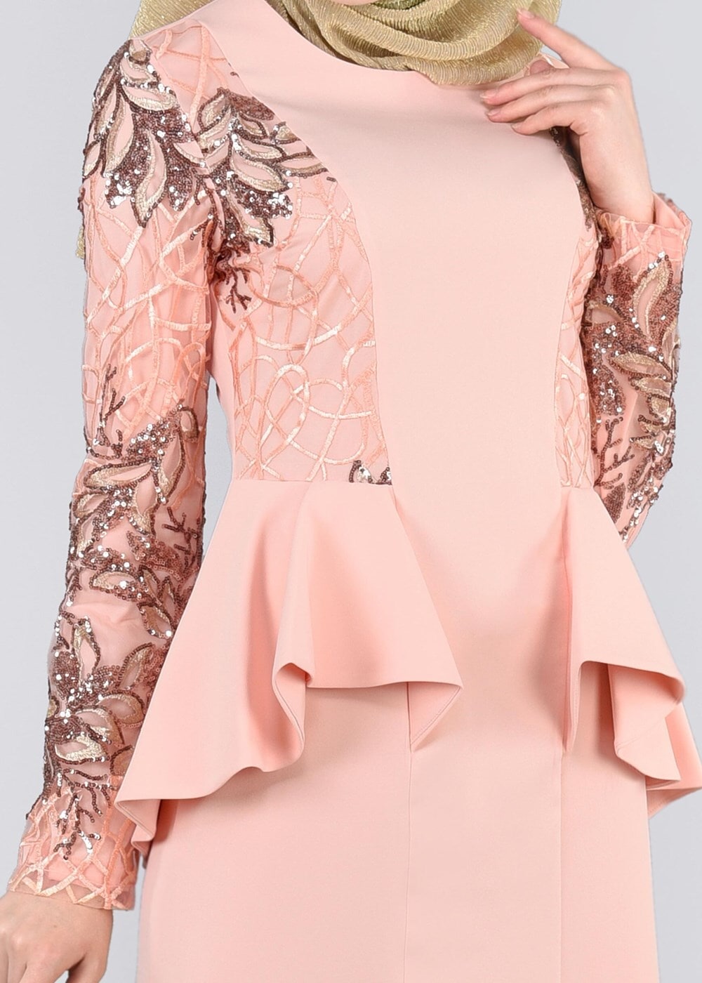 Tesettür giyim PUDRA BEL KISMI VOLANLI PUL PAYET İŞLEME DETAYLI ABİYE ELBİSE 5387