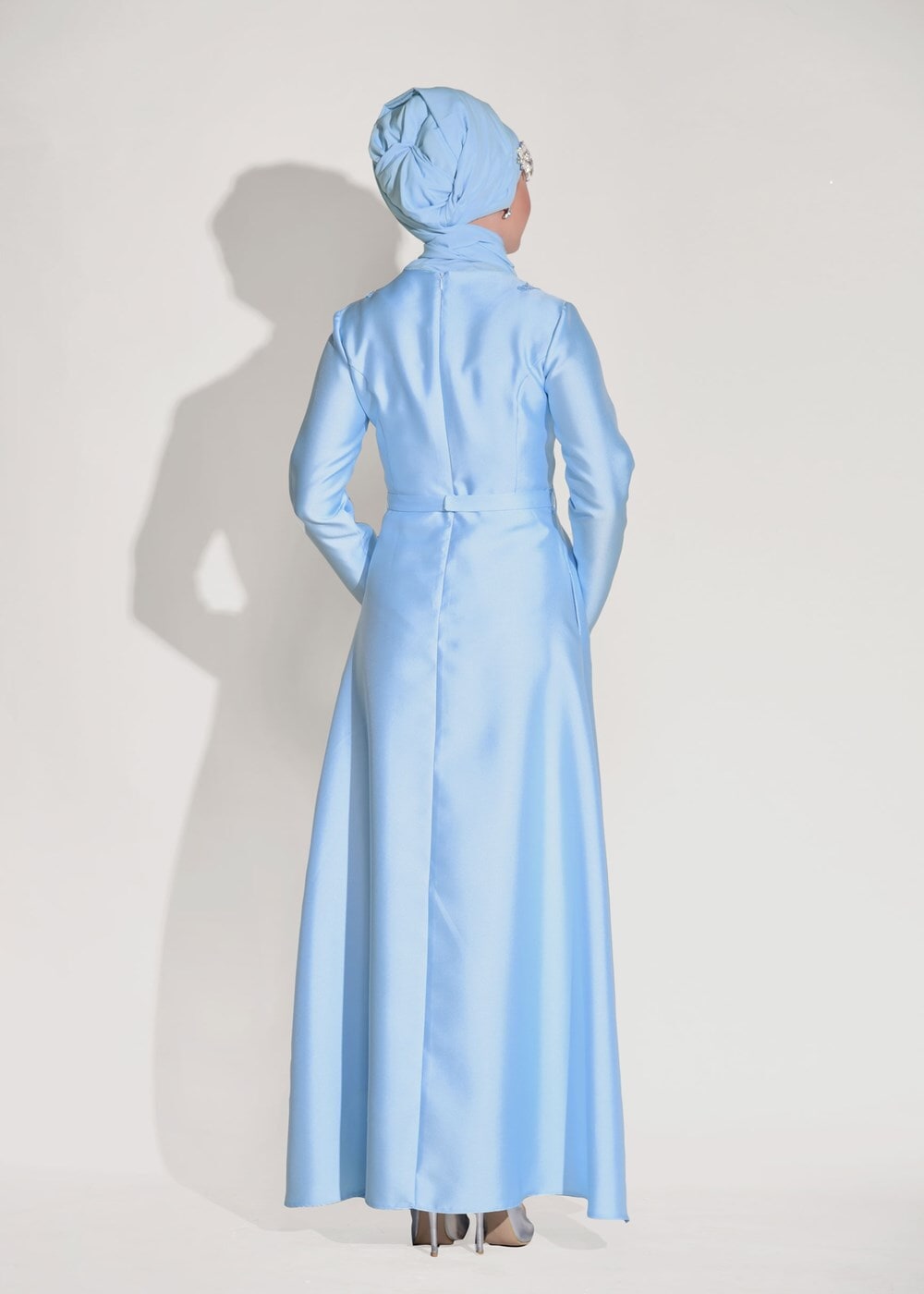 Vêtements hijab BLEU ROBE DE SOIRÉE DÉTAILLÉE GUIPURE 7027
