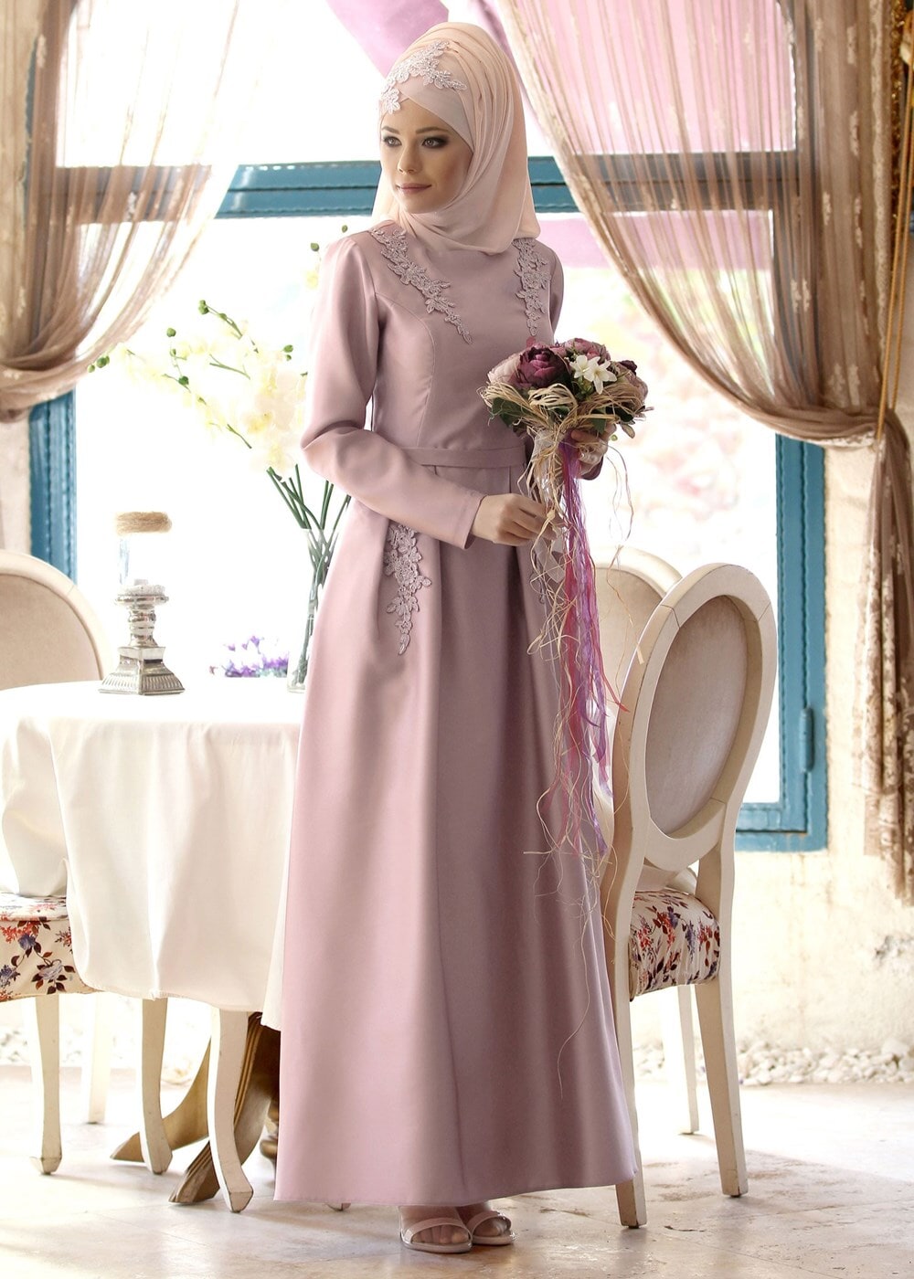 Vêtements hijab POUDRE ROBE DE SOIRÉE DÉTAILLÉE GUIPURE 7027