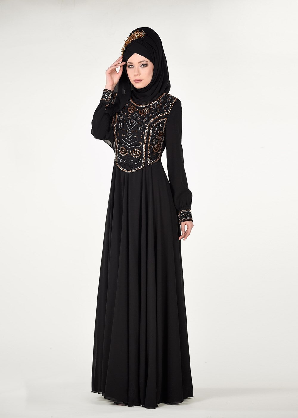 Tesettür giyim SİYAH İŞLEME DETAYLI ABİYE ELBİSE 7797 