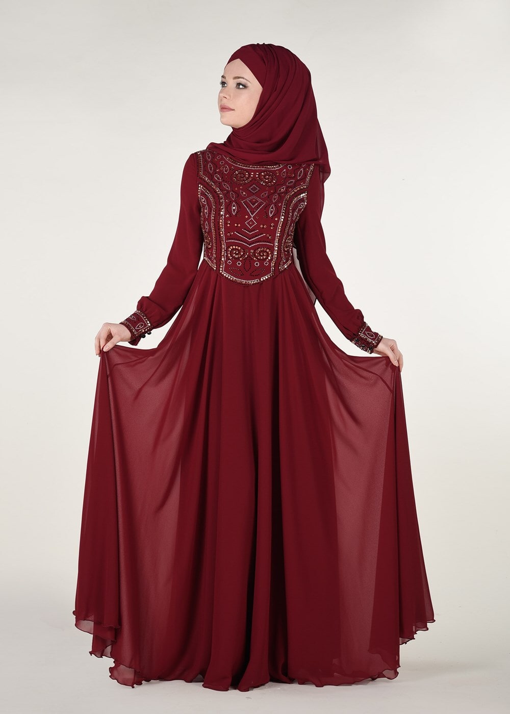 Tesettür giyim BORDO İŞLEME DETAYLI ABİYE ELBİSE 7797 