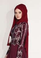 Tesettür giyim BORDO İŞLEMELİ ŞİFON ABİYE ELBİSE 8608