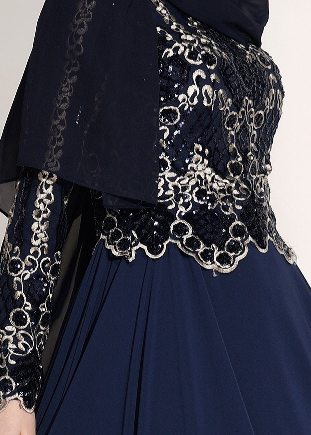 Tesettür giyim LACİVERT İŞLEMELİ ŞİFON ABİYE ELBİSE 8608