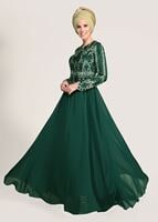 Tesettür giyim YEŞİL İŞLEMELİ ŞİFON ABİYE ELBİSE 8608