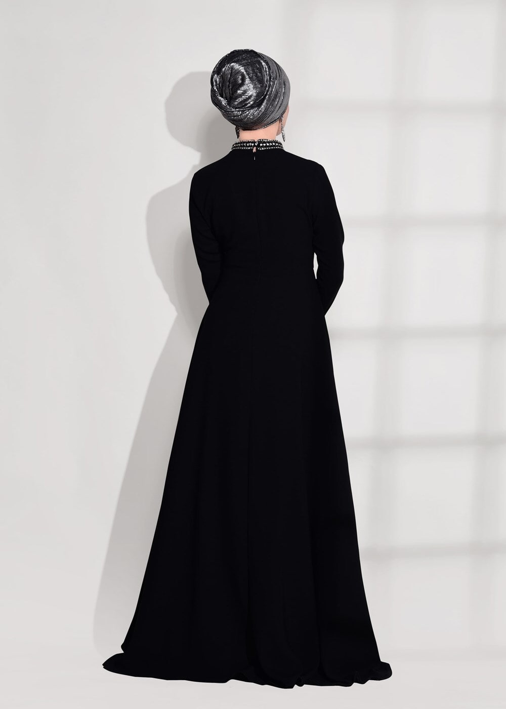 Vêtements hijab NOIR ROBE DE NUIT BRODÉE 9372