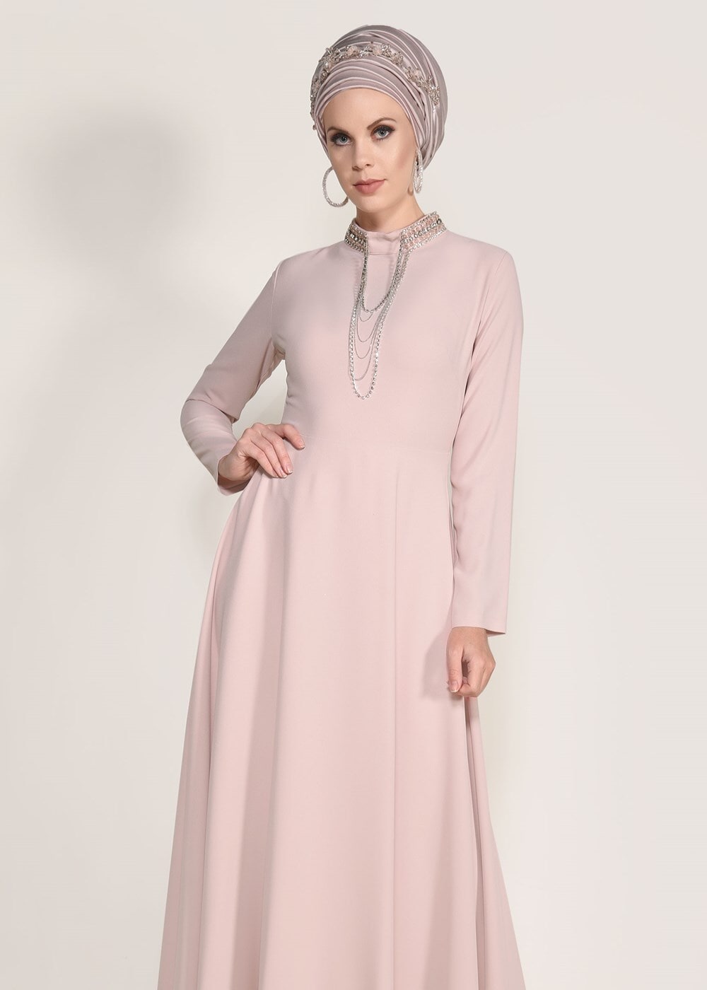 Vêtements hijab POUDRE ROBE DE NUIT BRODÉE 9372