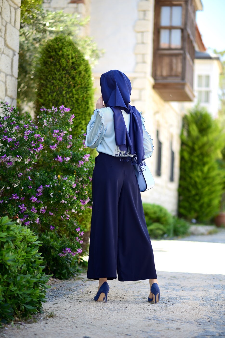 Hijab clothing BLUE RUFFLE DETAILED BLOUSE 062310 