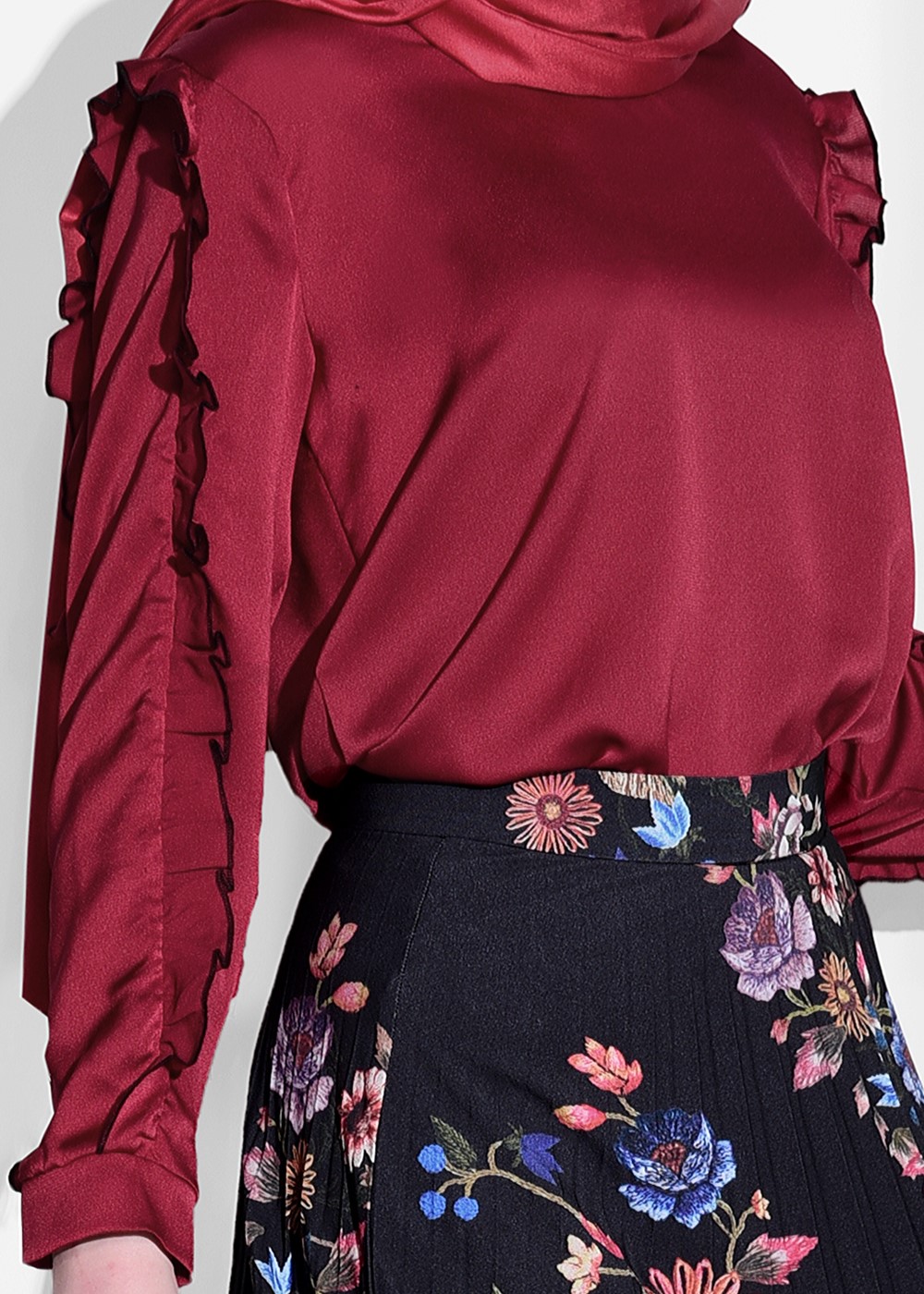 Hijab clothing CLARET RED RUFFLE DETAILED BLOUSE 062310 