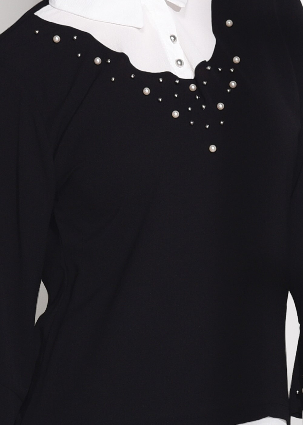 Tesettür giyim SİYAH İNCİ DETAYLI BLUZ 54508 