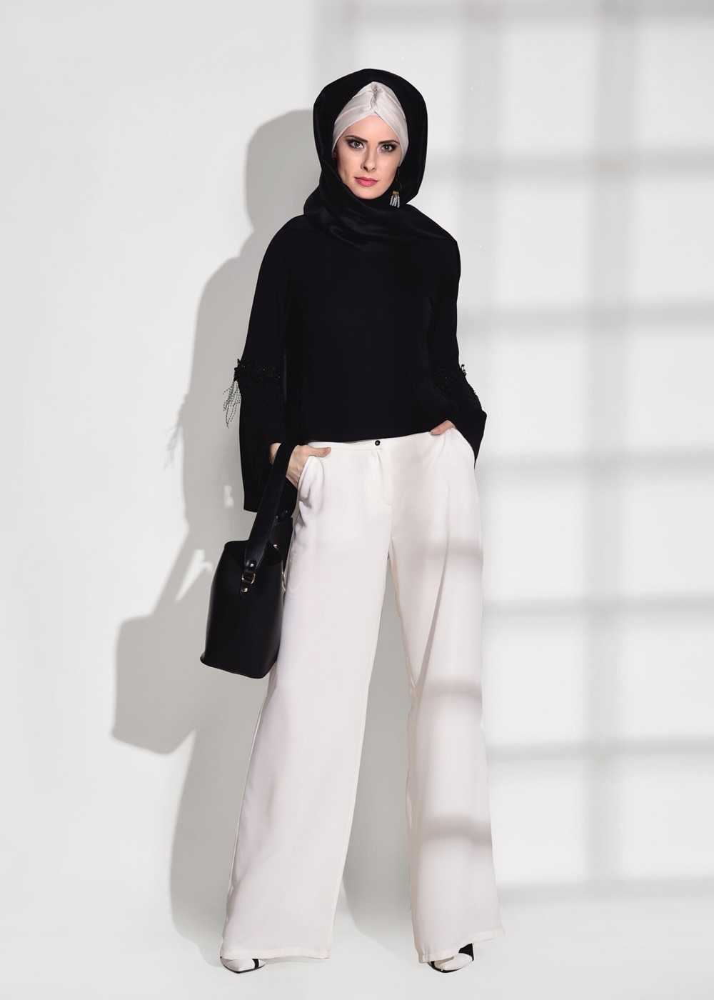 Vêtements hijab NOIR CHEMISIER DÉTAIL GUIPURE 67508