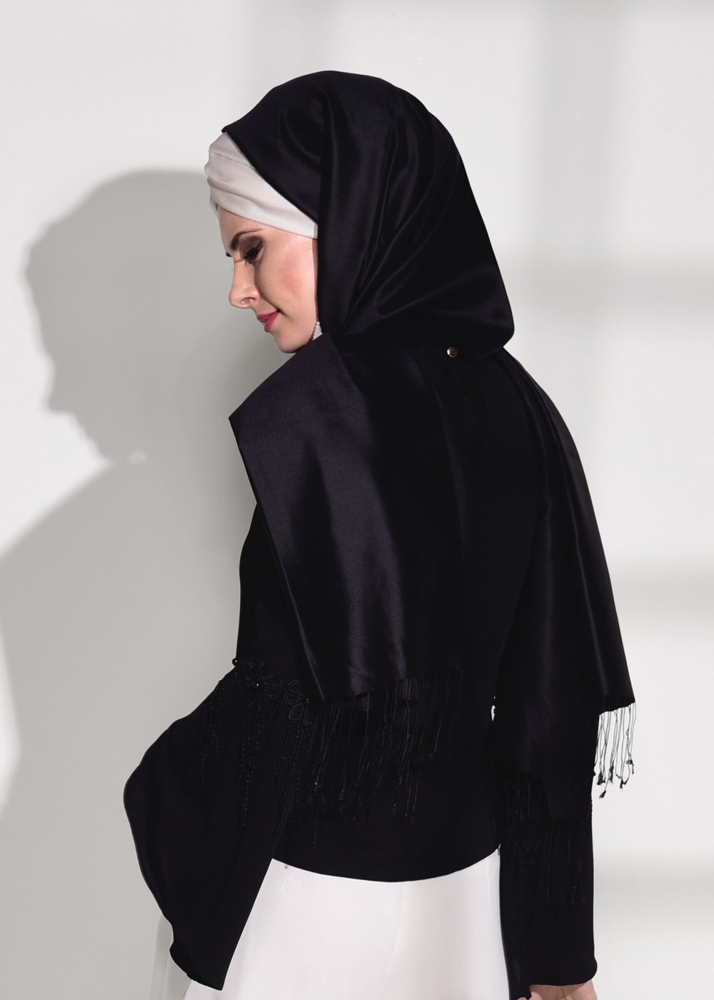 Vêtements hijab NOIR CHEMISIER DÉTAIL GUIPURE 67508