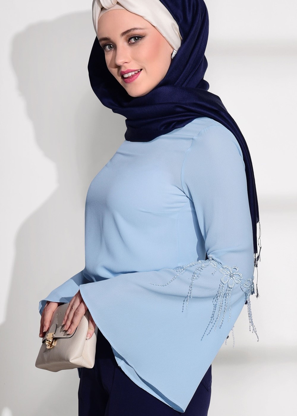 Hijab clothing BLUE GUIPURE DETAIL BLOUSE 67508 