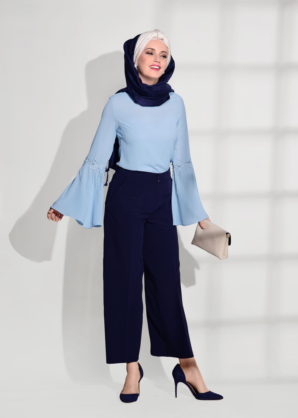 Hijab clothing BLUE GUIPURE DETAIL BLOUSE 67508 