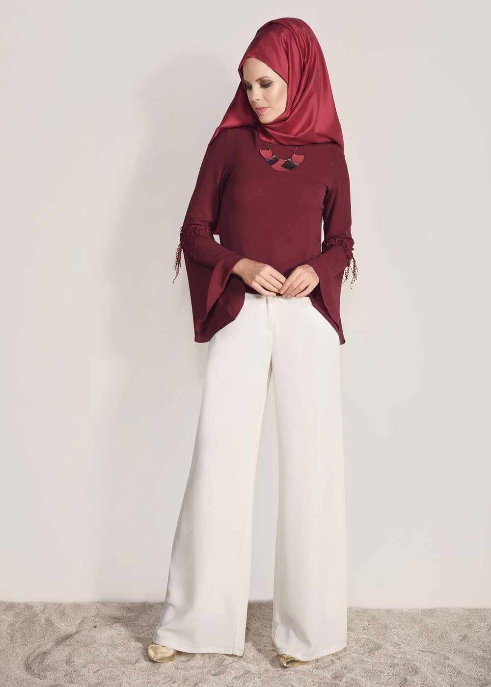 Vêtements hijab ROUGE BORDEAUX CHEMISIER DÉTAIL GUIPURE 67508