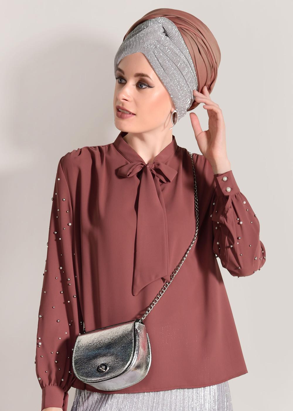 Tesettür giyim PEMBE KENDİNDEN FLARLI BONCUK İŞLEMELİ BLUZ 74261  