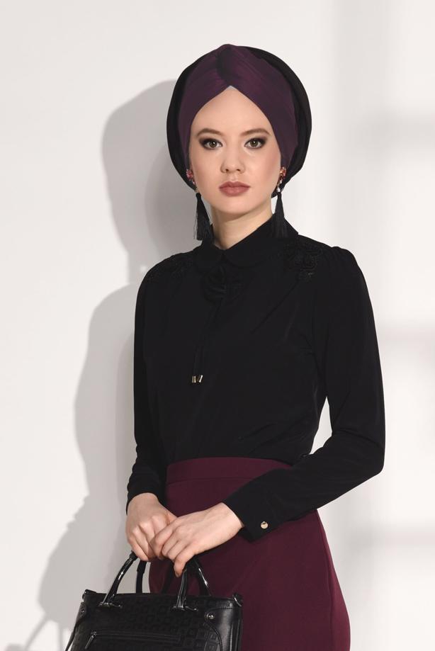 Tesettür giyim  GÜPÜR DETAYLI BEBE YAKA BLUZ 0207 - TRENDTESETTÜR