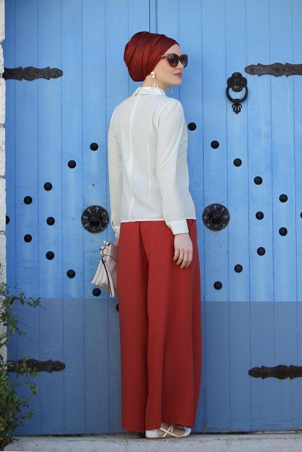 Tesettür giyim  GÜPÜR DETAYLI BEBE YAKA BLUZ 0207 - TRENDTESETTÜR