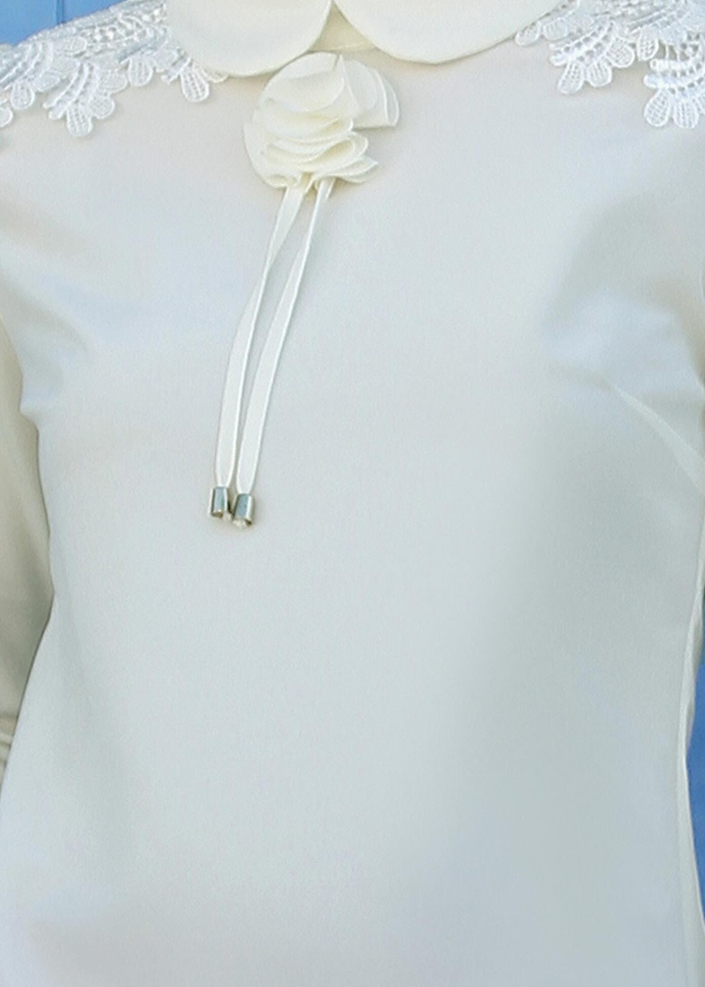 Tesettür giyim KREM GÜPÜR DETAYLI BEBE YAKA BLUZ 0207