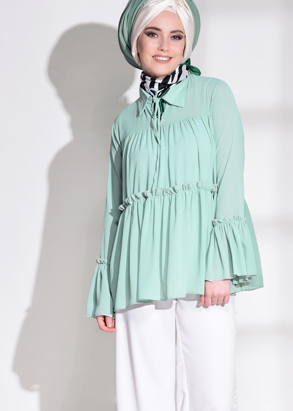 Tesettür giyim YEŞİL FIRFIR DETAYLI BLUZ 2158