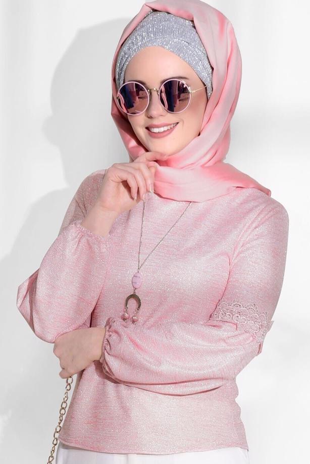 Tesettür giyim  GÜPÜR DETAYLI SİMLİ BLUZ 3208  - TRENDTESETTÜR