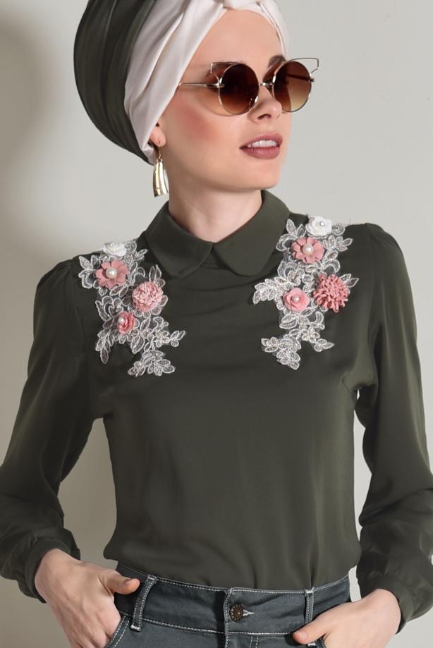 Tesettür giyim  ÜÇ BOYUTLU ÇİÇEK DETAYLI BLUZ 3808 - TRENDTESETTÜR