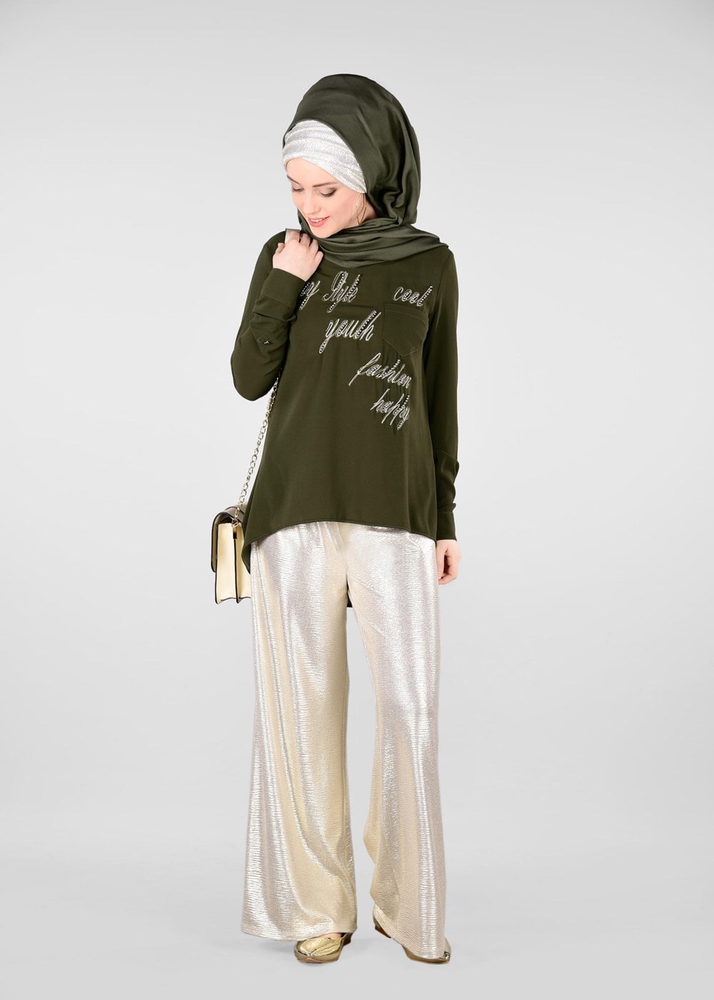 Tesettür giyim HAKİ YAZI DETAYLI BİSİKLET YAKA BLUZ 4106 