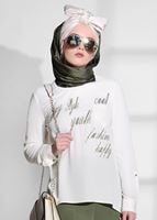 Tesettür giyim EKRU YAZI DETAYLI BİSİKLET YAKA BLUZ 4106 