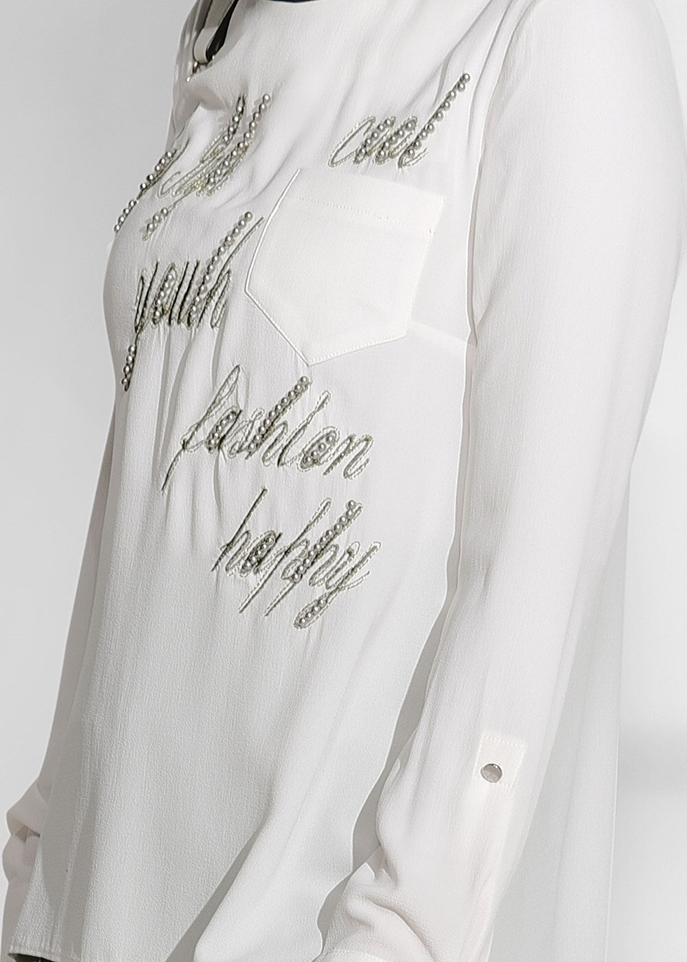 Tesettür giyim EKRU YAZI DETAYLI BİSİKLET YAKA BLUZ 4106 