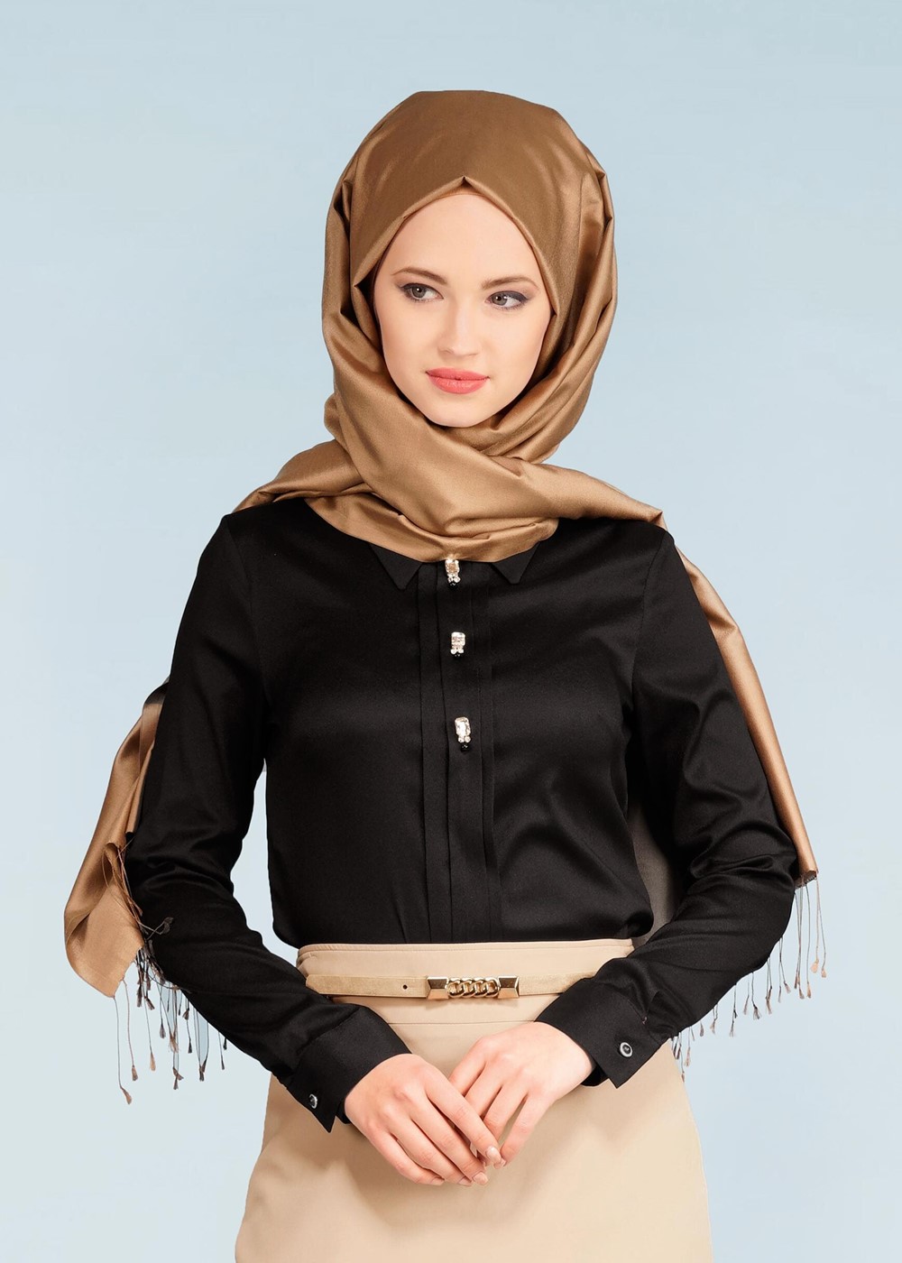 Tesettür giyim SİYAH TAŞLI DÜĞME DETAYLI BLUZ 4191 