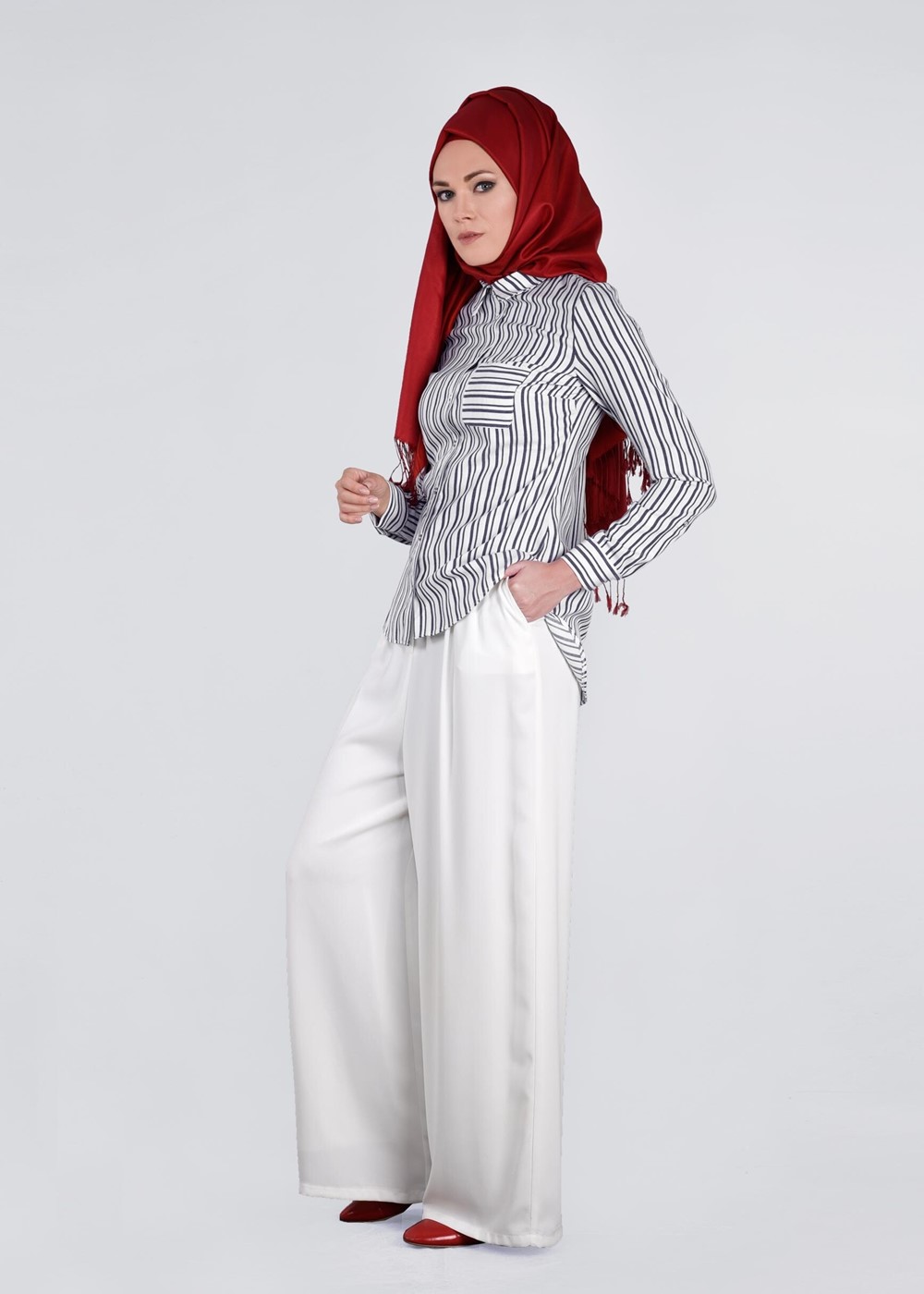 Tesettür giyim LACİVERT ÇİZGİLİ CEP DETAYLI BLUZ 4382 