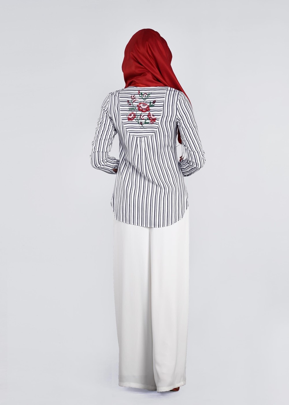 Tesettür giyim LACİVERT ÇİZGİLİ CEP DETAYLI BLUZ 4382 