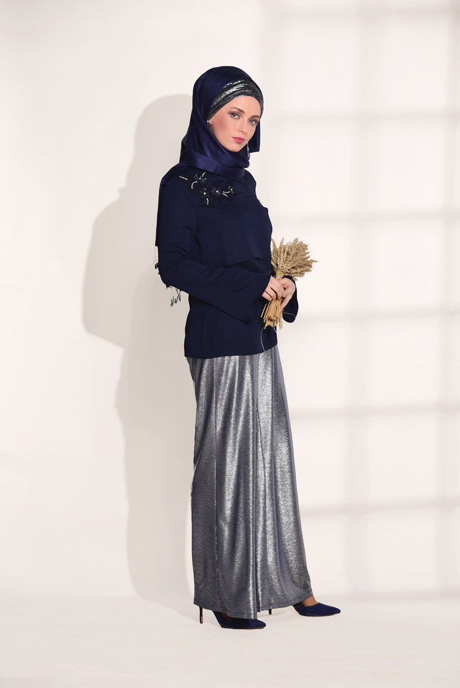 Tesettür giyim LACİVERT NAKIŞ DETAYLI BLUZ 4416 