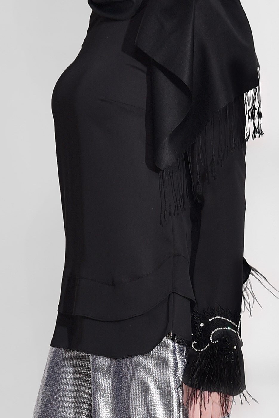 Tesettür giyim SİYAH NAKIŞ DETAYLI BLUZ 4417 