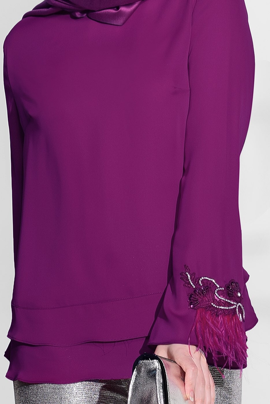 Tesettür giyim MOR NAKIŞ DETAYLI BLUZ 4417 