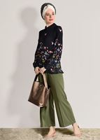 Tesettür giyim SİYAH PİLİSELİ BASKILI BLUZ 5198