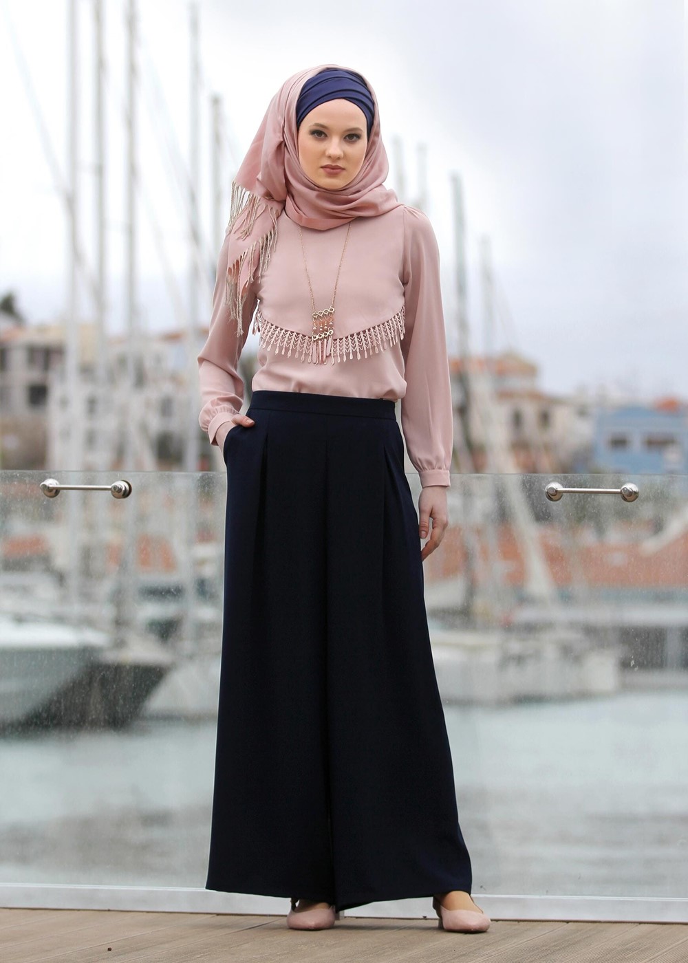 Tesettür giyim PUDRA DANTEL DETAYLI BLUZ 5207