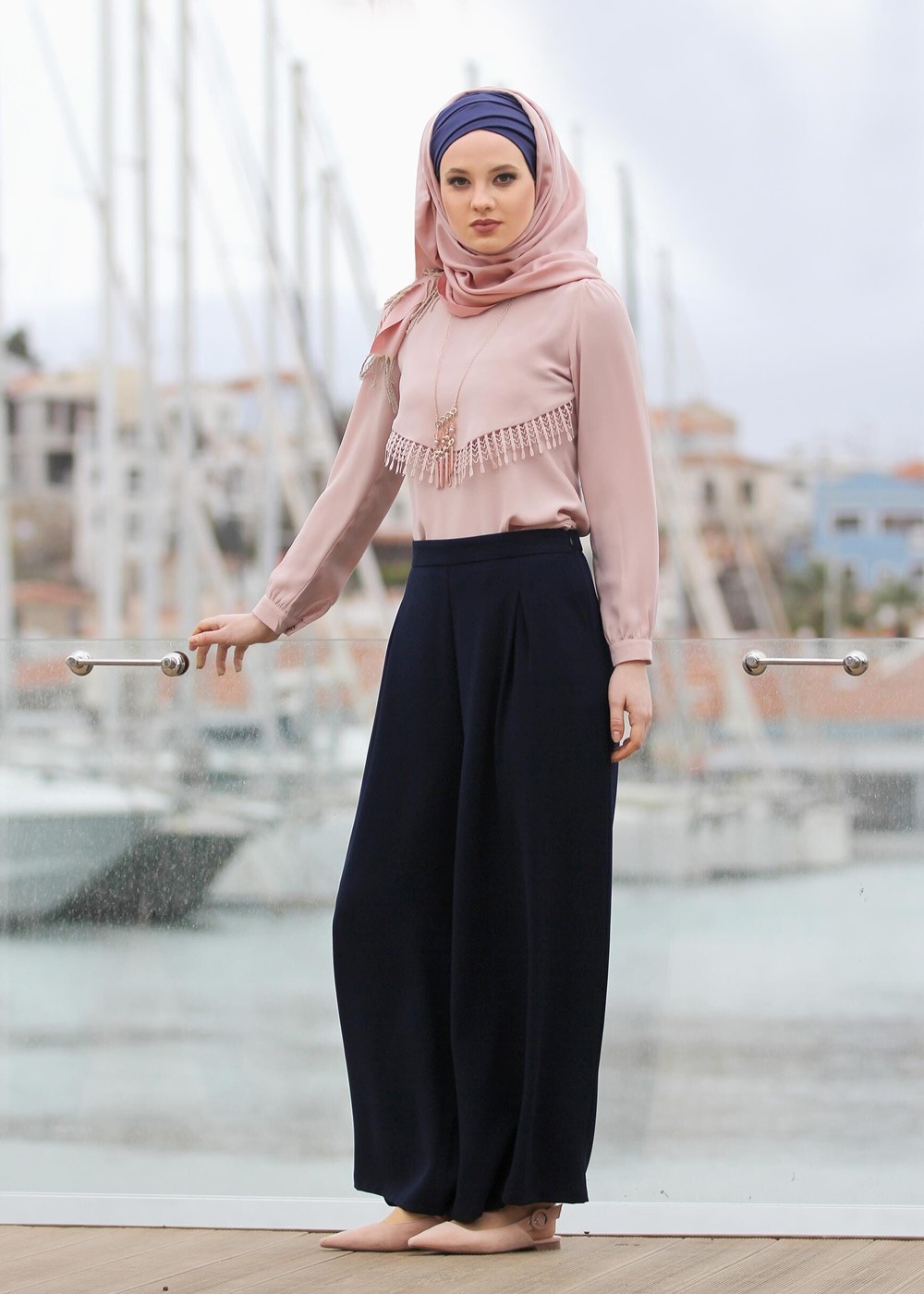 Tesettür giyim PUDRA DANTEL DETAYLI BLUZ 5207