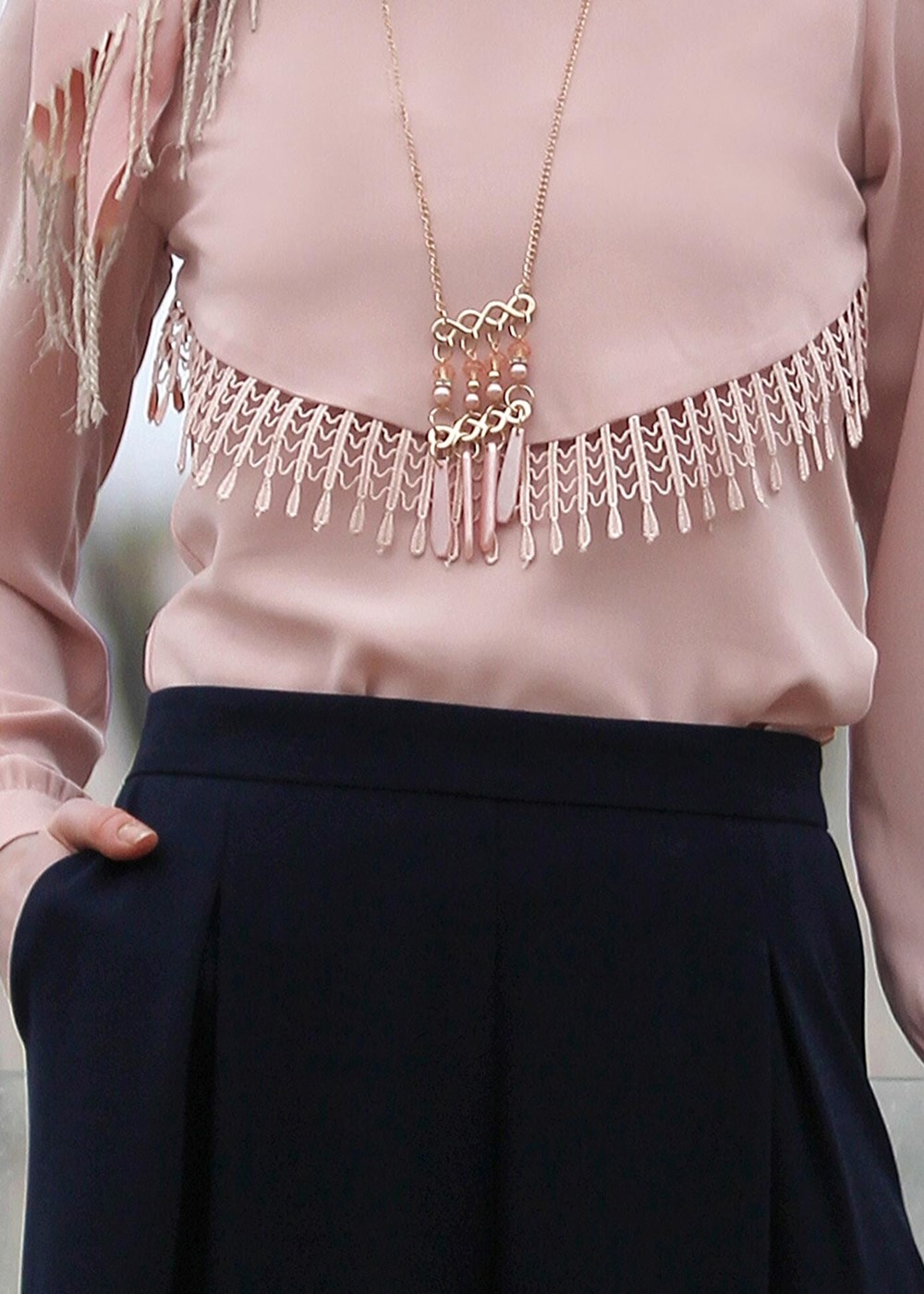 Tesettür giyim PUDRA DANTEL DETAYLI BLUZ 5207