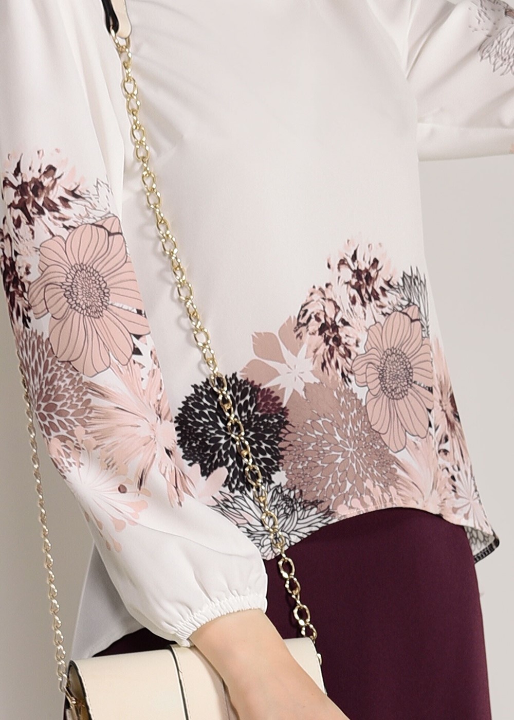 Tesettür giyim KREM DİJİTAL BASKI DESENLİ BLUZ 5308 