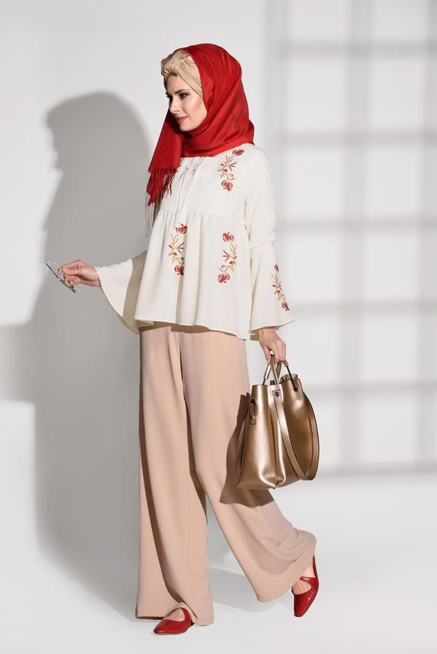 Tesettür giyim  KOLLARI VOLANLI NAKIŞ DETAYLI BLUZ 5505  - TRENDTESETTÜR