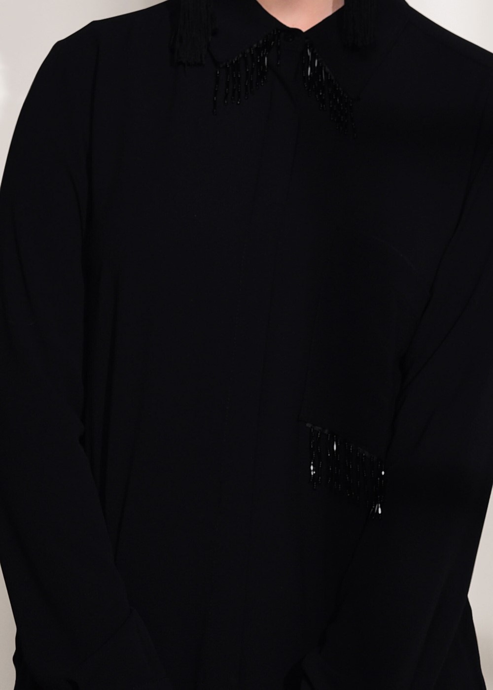 Hijab clothing BLACK ACCESSORY DETAIL BLOUSE T 6102 