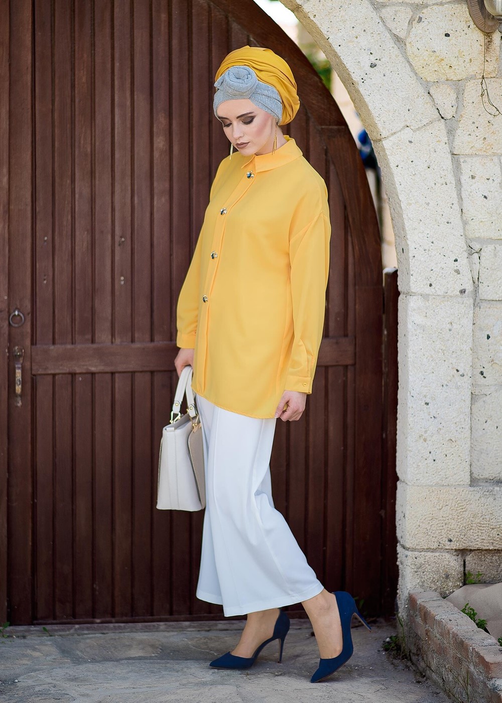 Tesettür giyim SARI T 6375 Asmiray- İşleme Detaylı Salaş Bluz