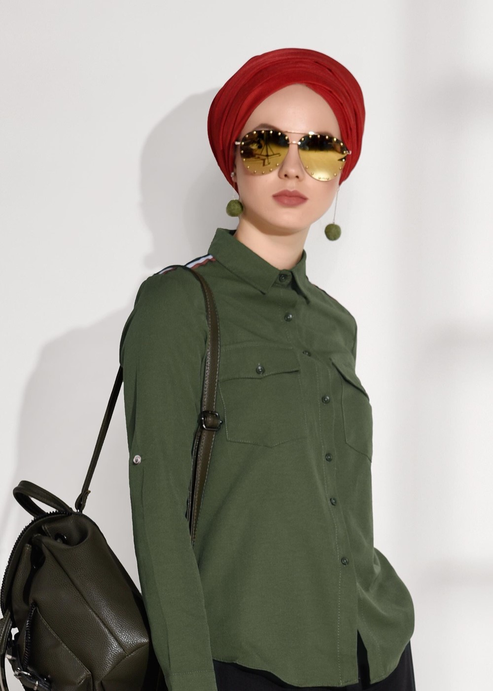 Tesettür giyim HAKİ CEPLİ ŞERİT DETAYLI BLUZ 6524