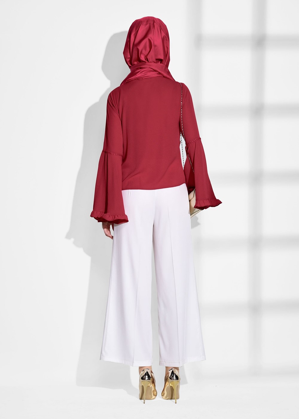 Tesettür giyim KIRMIZI KOLLARI VOLANLI BLUZ 7142