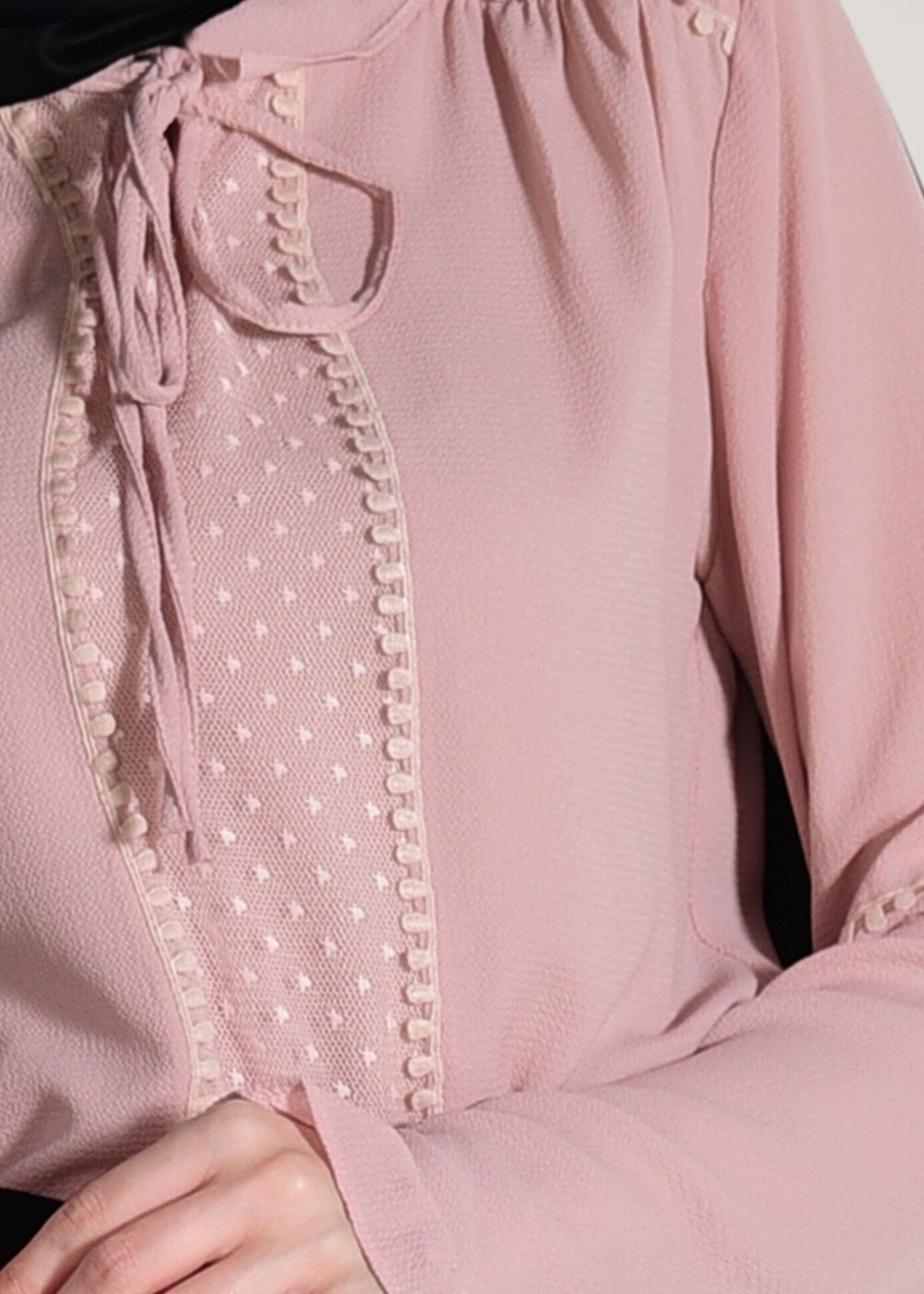 Tesettür giyim PUDRA KOLLARI VOLANLI BLUZ 7142